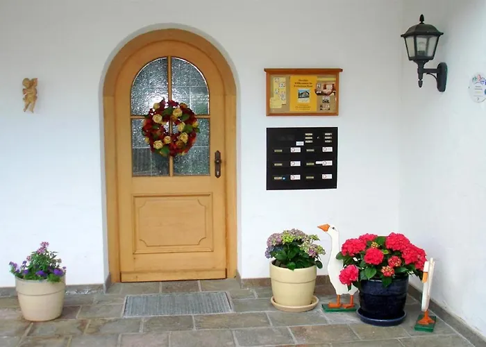 Rosa 1 & 3 Apartment *