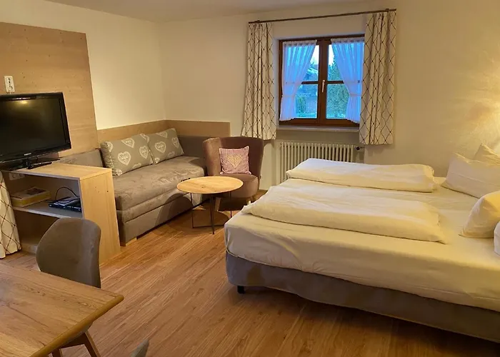 Rosa 1 & 3 Apartment Fussen