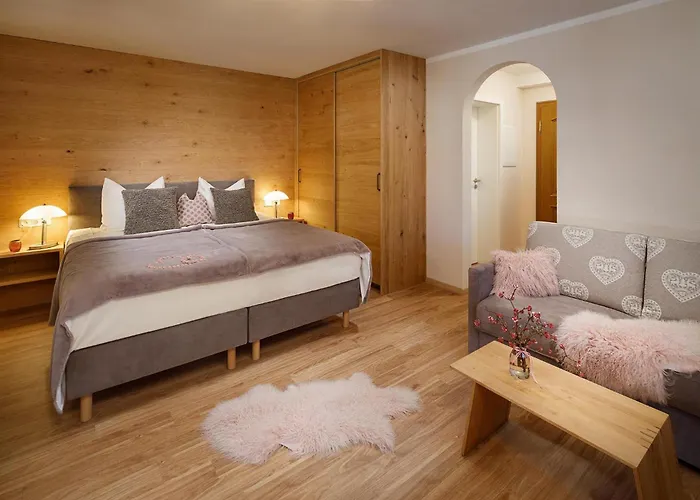 Rosa 1 & 3 Apartment Fussen